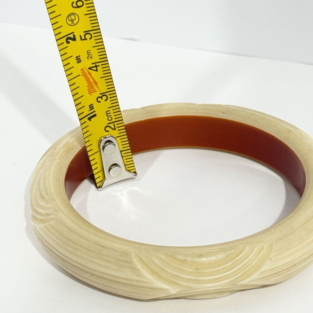Vintage Carved Cream & Brown Bangle Bracelet Retro Bakelite Style Inner Dia - Picture 7 of 13